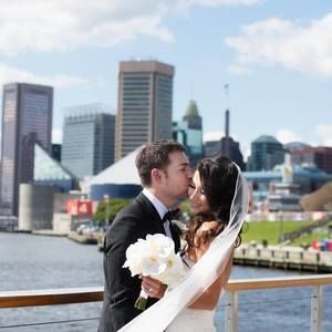 Meet your Posher, Azita